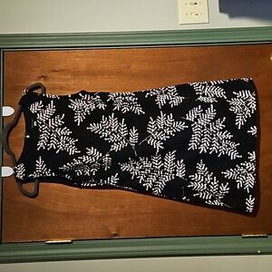 Tommy Hilfiger, size 10